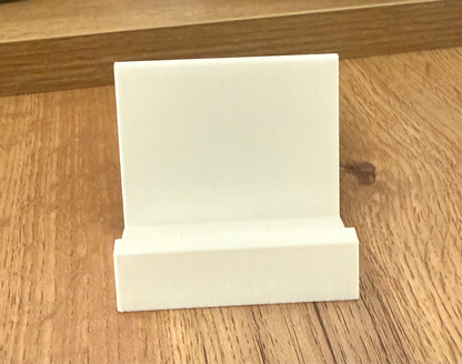 Minimalistischer 3D-gedruckter Handyhalter – stabil & praktisch